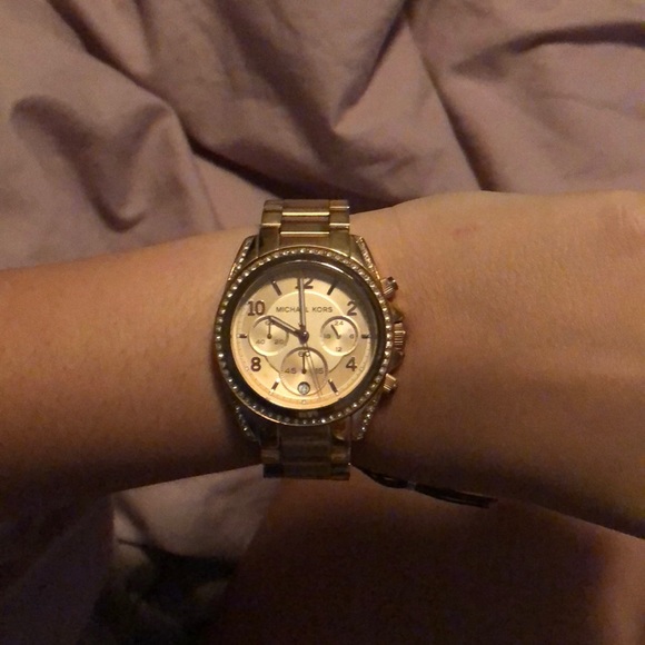 ROSE GOLD - Picture 3 of 3